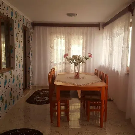 Casa Madalina Πανσιόν *